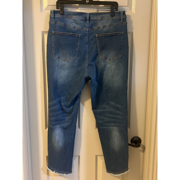 John Mark Raw Hem Crop Jeans Size 14 High Rise Stretch Blue Distressed Denim - Picture 2 of 14